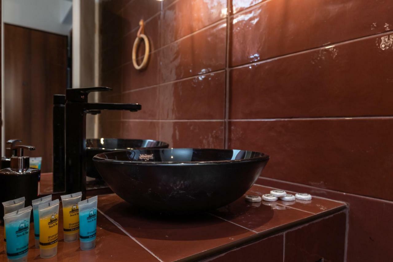 Superb Industrial Style Lodge Heart Of Atene Esterno foto