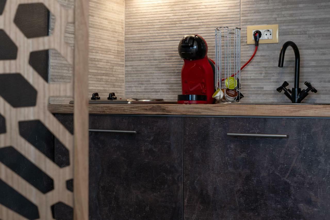 Superb Industrial Style Lodge Heart Of Atene Esterno foto